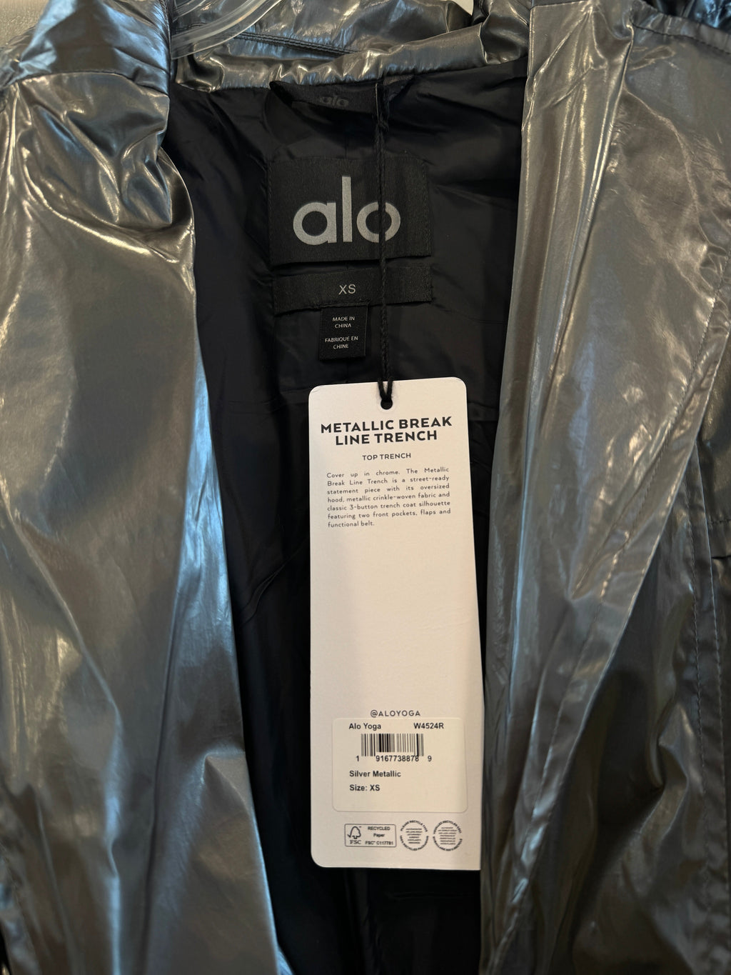 Alo Yoga Metallic Break Line Trench Jacket - Silver , Rain Resistant