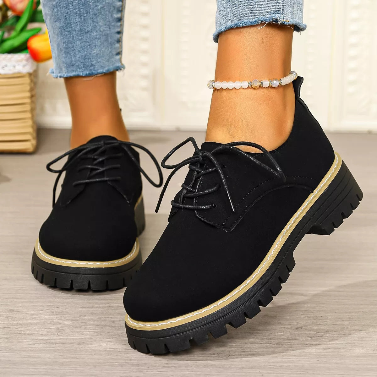 Round Toe Lace-Up Loafers