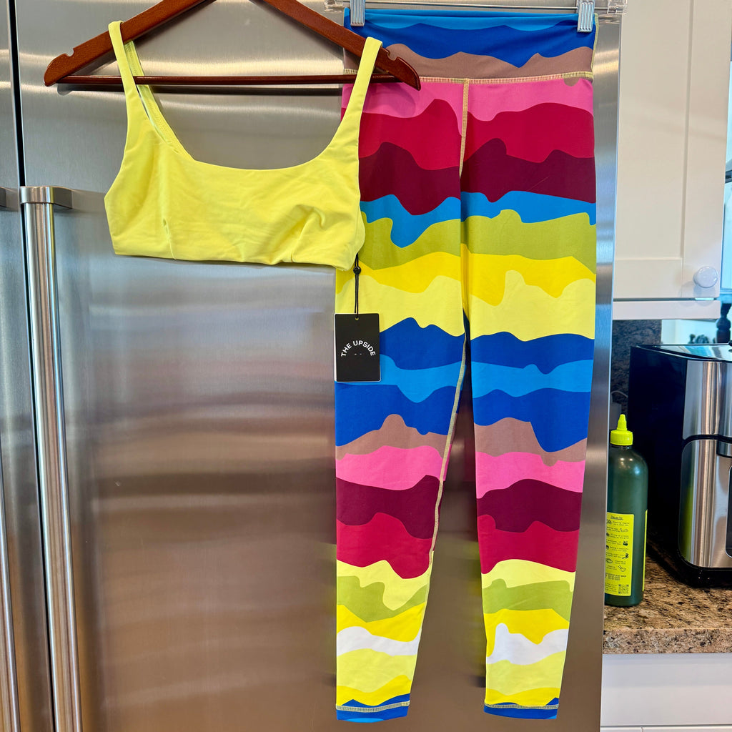 The Upside SET Astro Rory Bra and Printed Leggings in Multicolor / Citrus