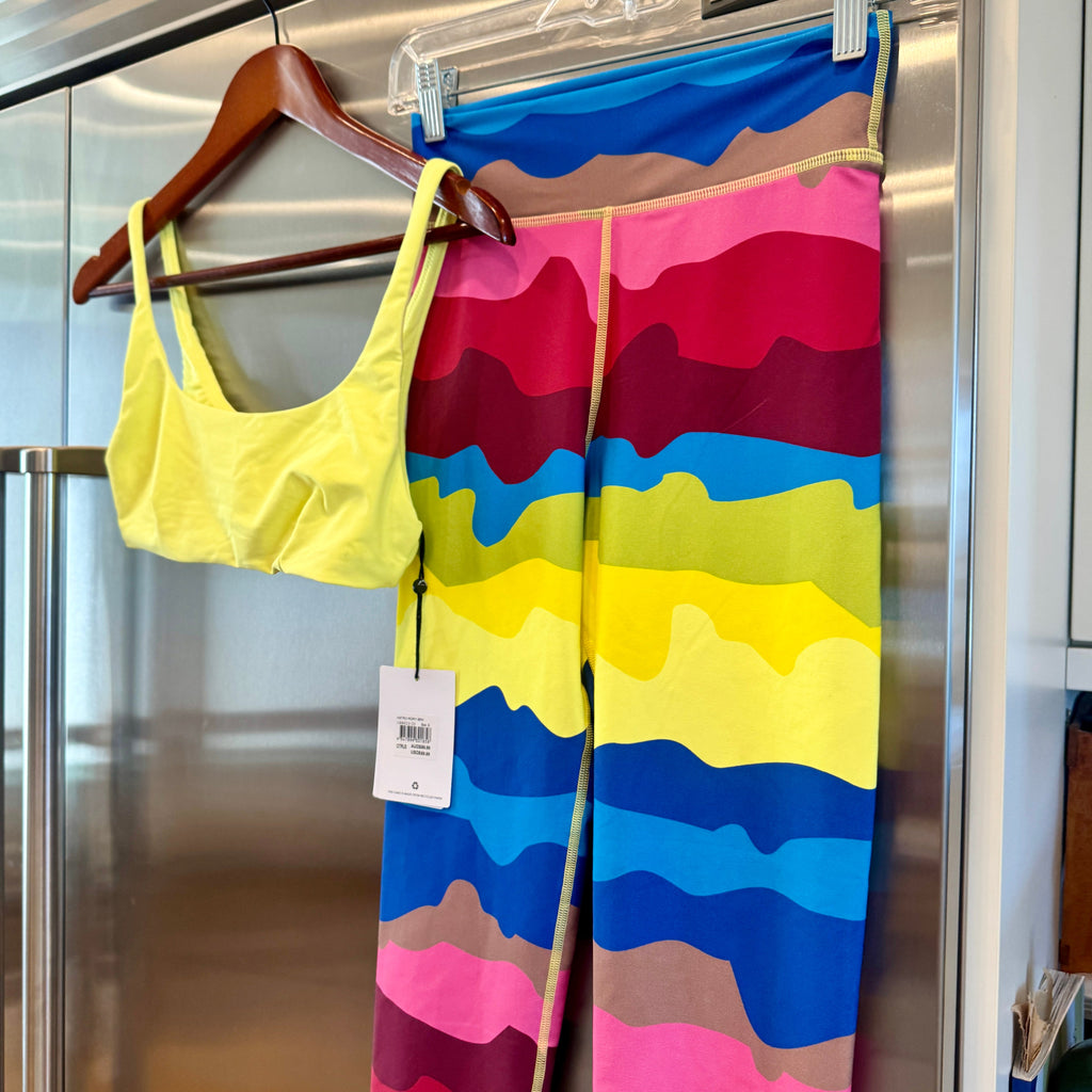 The Upside SET Astro Rory Bra and Printed Leggings in Multicolor / Citrus