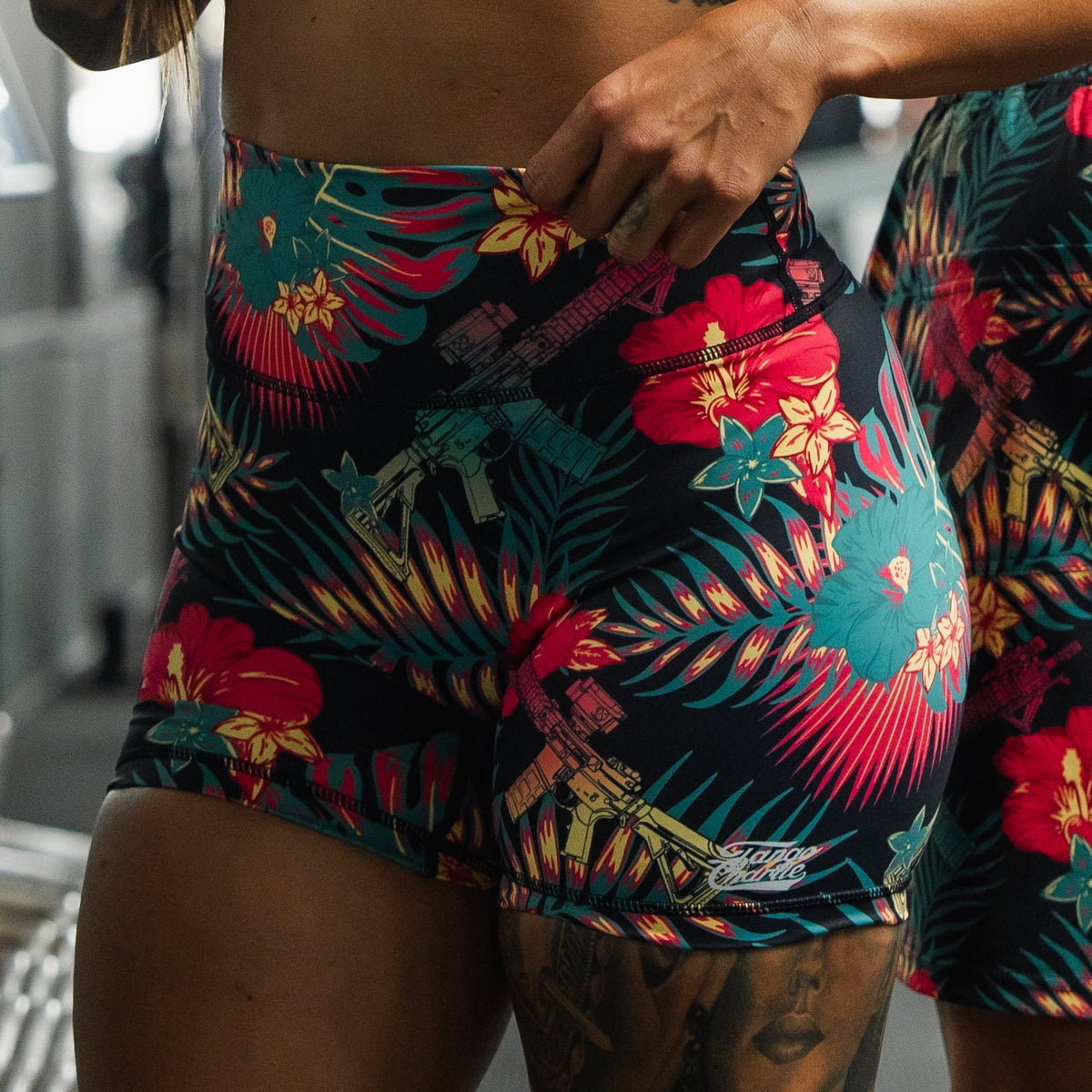 Tropical Assassin printed Women's High-Waisted Seamless Front Compression Training Shorts |