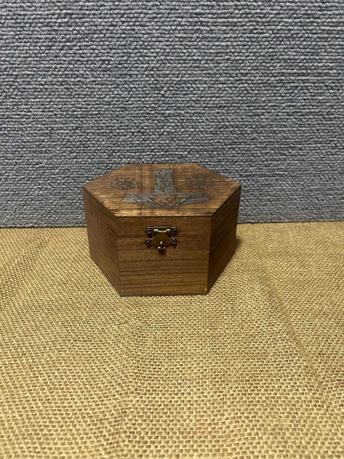 Mjolnir Box