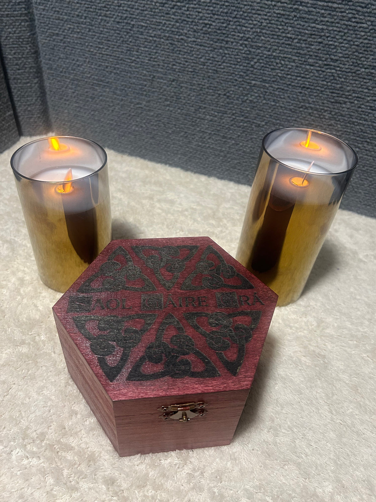 Saol Gáire Grá Hex Box